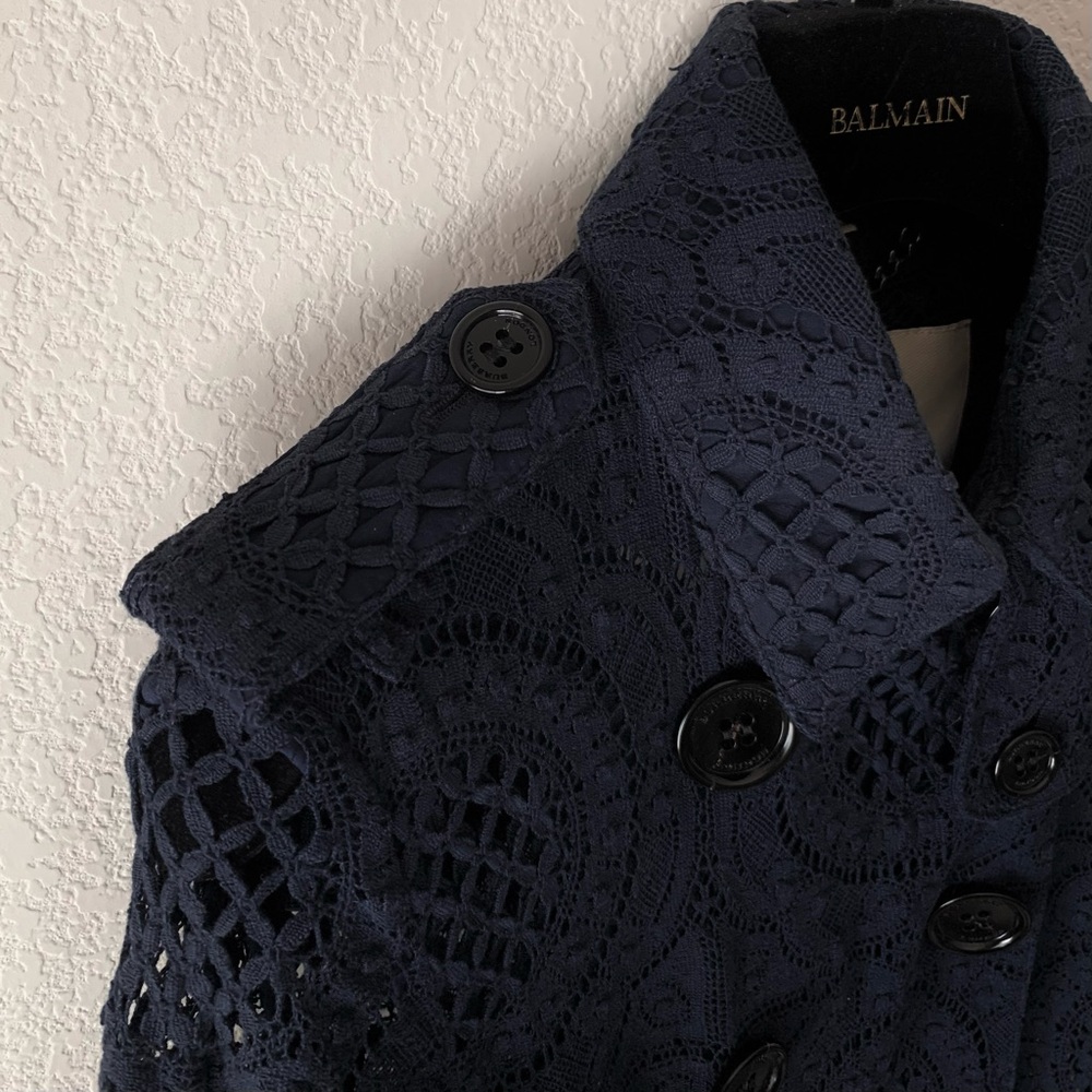 Burberry lace trench coat - Picture 6 of 16